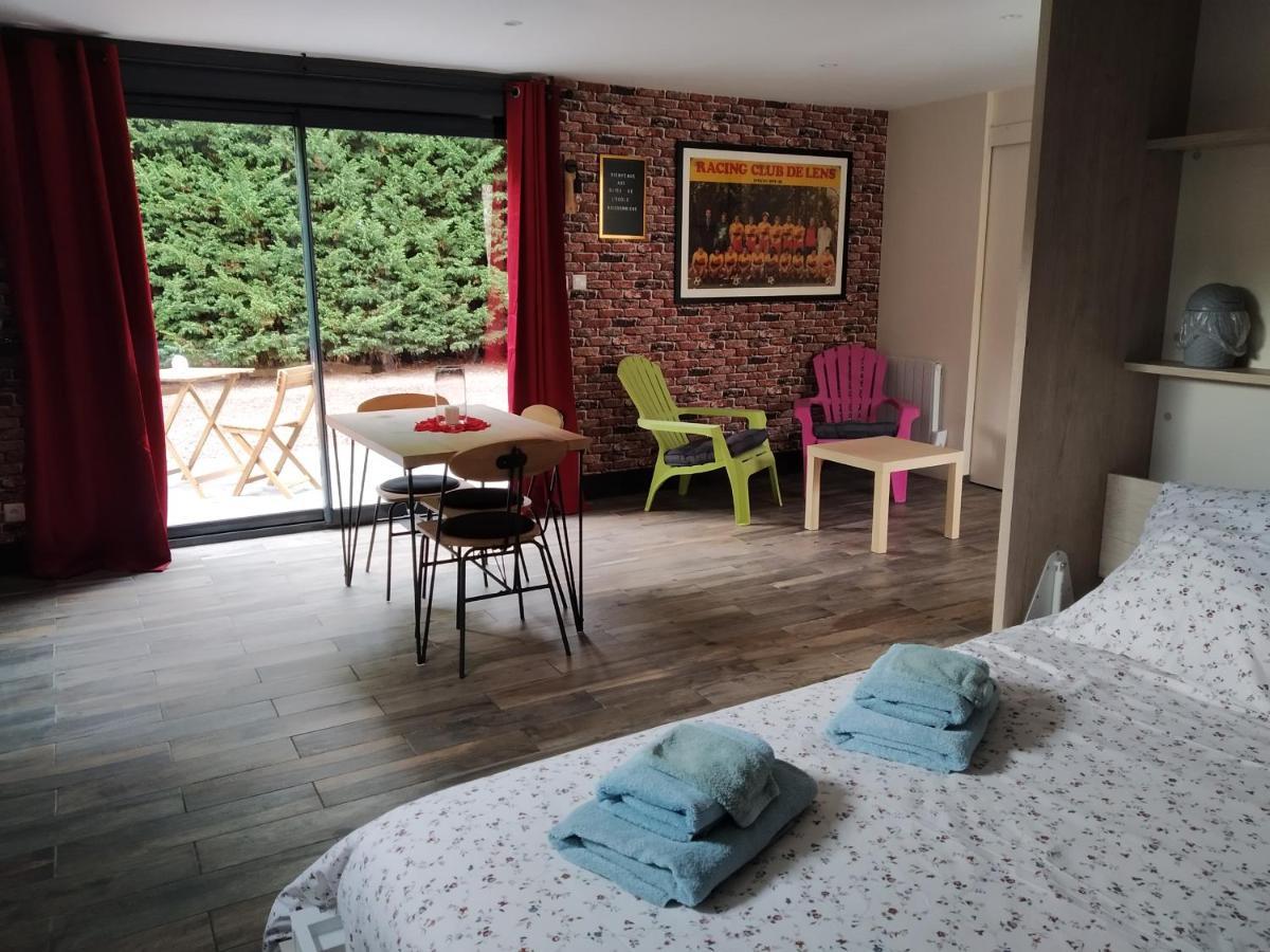 Les Gîtes de l'Ecole Buissonnière Lens Extérieur photo