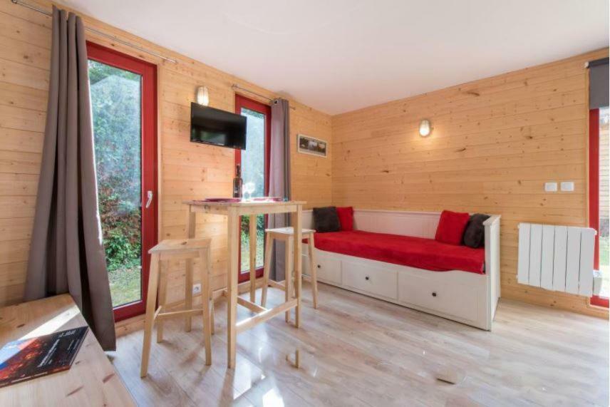 Les Gîtes de l'Ecole Buissonnière Lens Extérieur photo